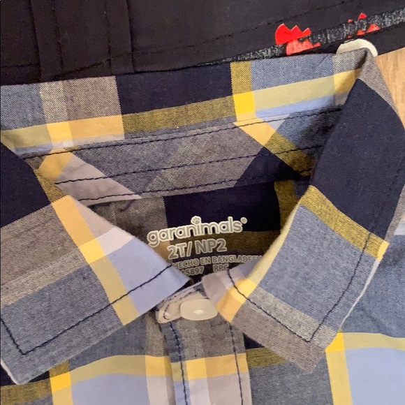 ✨👦🏻 BOYS 24M-2T LONG SLEEVE BUTTON-UP SHIRTS✨ - Picture 6 of 9